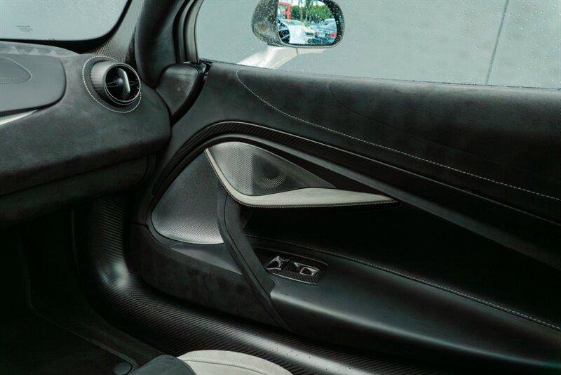 Used 2024 McLaren 750S Spider image 60