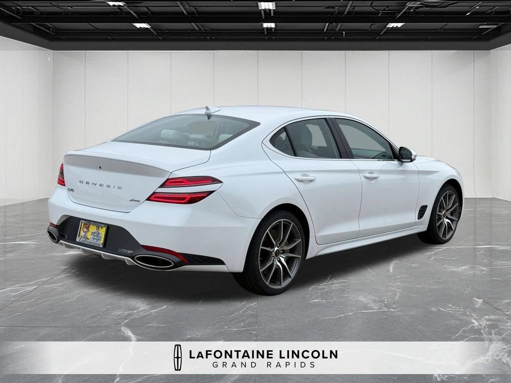 Used 2024 Genesis G70 2.5T AWD/4WD image 5