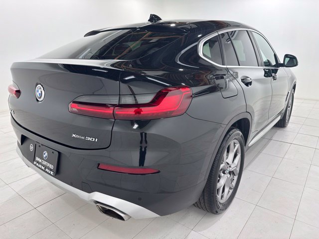Certified 2024 BMW X4 xDrive30i w/ Convenience Package AWD/4WD image 4