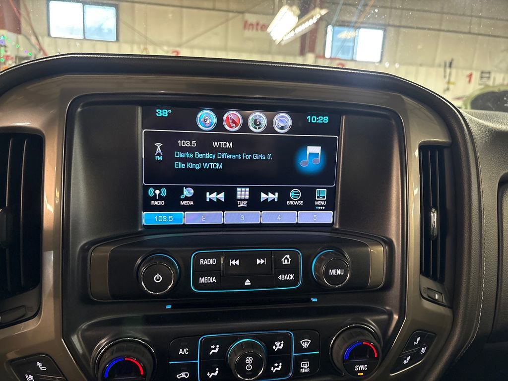 Used 2017 Chevrolet Silverado 1500 High Country AWD/4WD image 23