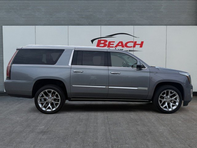 Used 2020 Cadillac Escalade ESV Premium Luxury AWD/4WD image 9