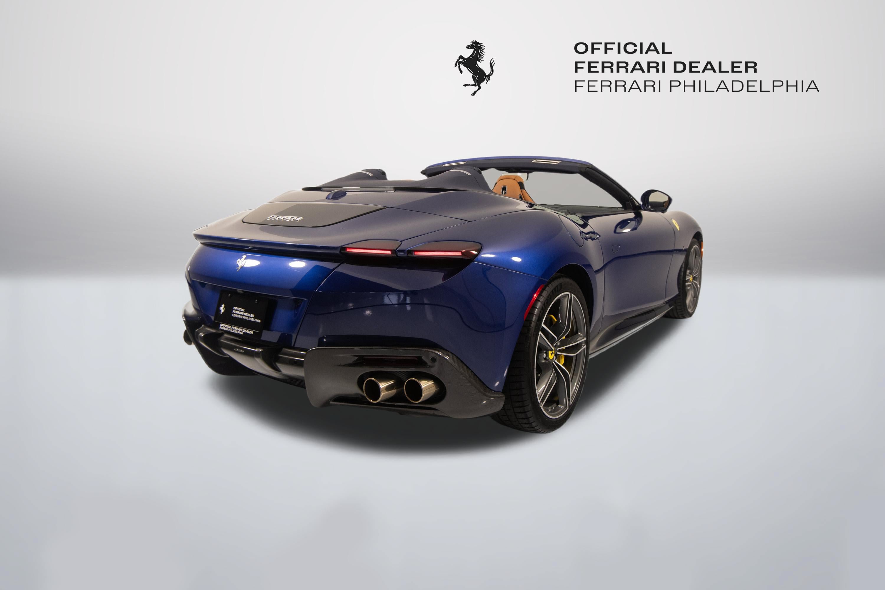 Certified 2025 Ferrari Roma Spider RWD image 8