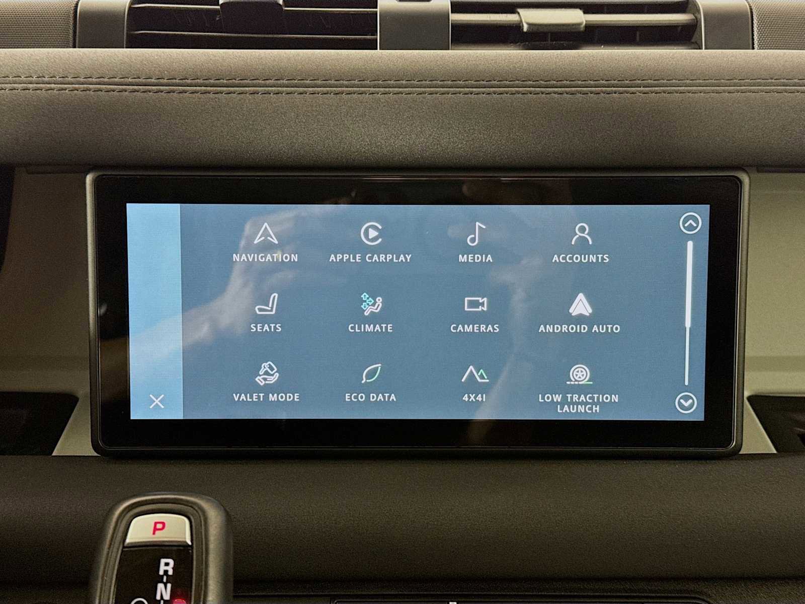 Certified 2022 Land Rover Defender 110 image 12