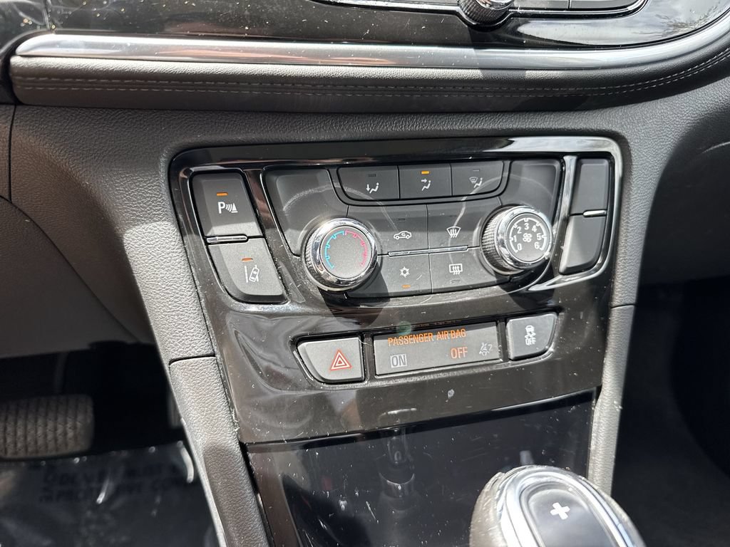 Used 2021 Buick Encore Preferred w/ Safety Package II FWD image 50