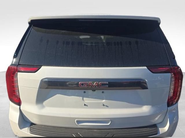 Used 2023 GMC Yukon AT4 w/ AT4 Premium Plus Package AWD/4WD image 14
