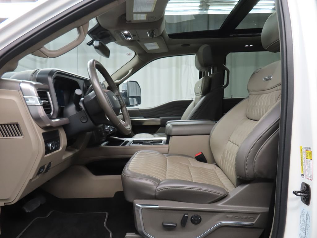 Used 2025 Ford F450 Platinum w/ Platinum Plus Package AWD/4WD image 12