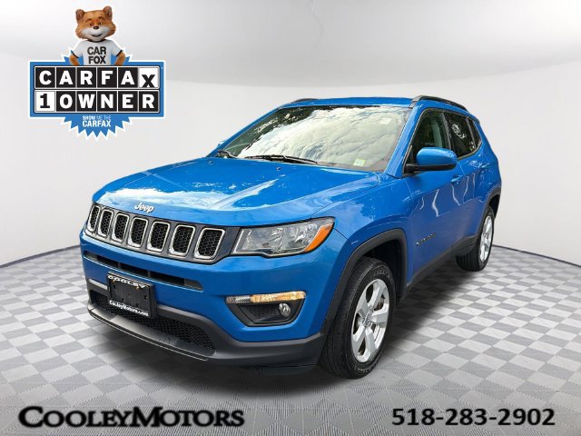 Used 2019 Jeep Compass Latitude w/ Cold Weather Group AWD/4WD image 1
