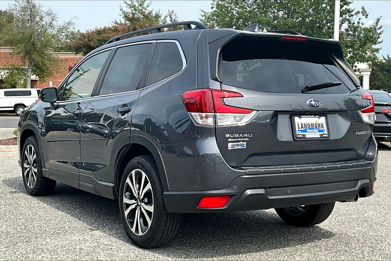 Used 2022 Subaru Forester Limited AWD/4WD image 12