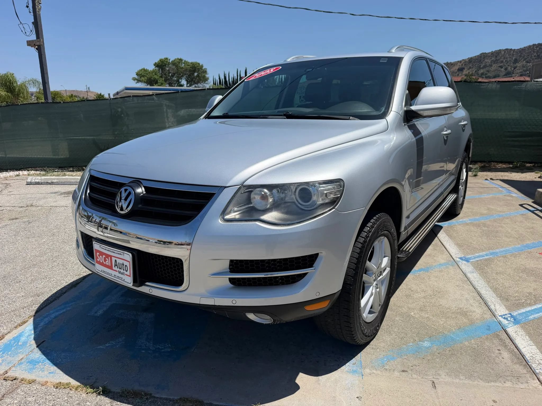 Used 2008 Volkswagen Touareg V6 AWD/4WD image 7