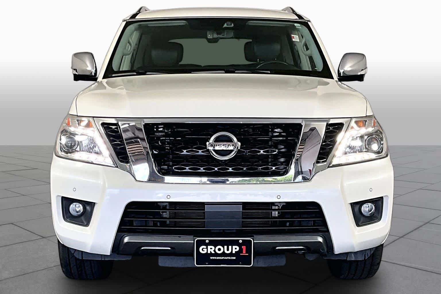 Used 2020 Nissan Armada Platinum w/ Captain's Chairs Package RWD image 4