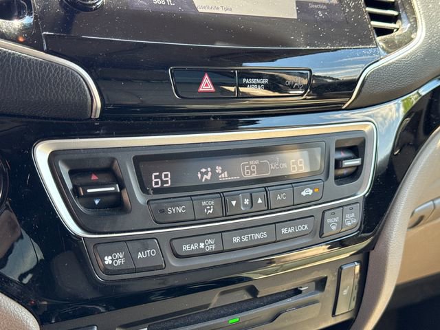 Used 2022 Honda Pilot Touring image 24