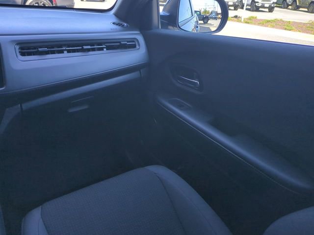 Used 2021 Honda HR-V Sport image 17