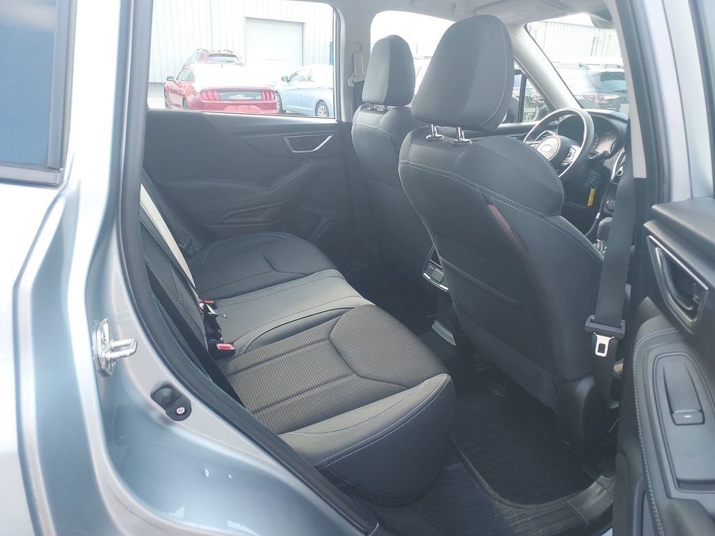 Used 2021 Subaru Forester AWD/4WD image 28