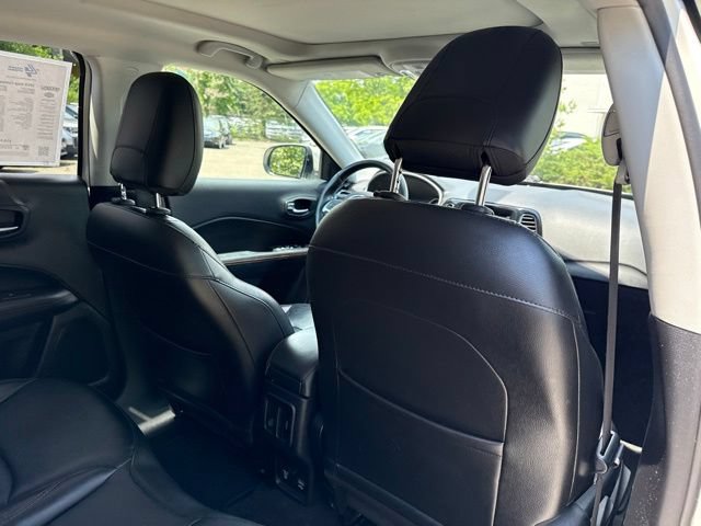 Used 2019 Jeep Compass Limited w/ Safety & Security Group AWD/4WD image 23