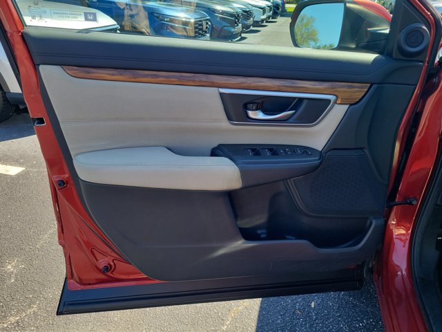 Used 2018 Honda CR-V EX image 16