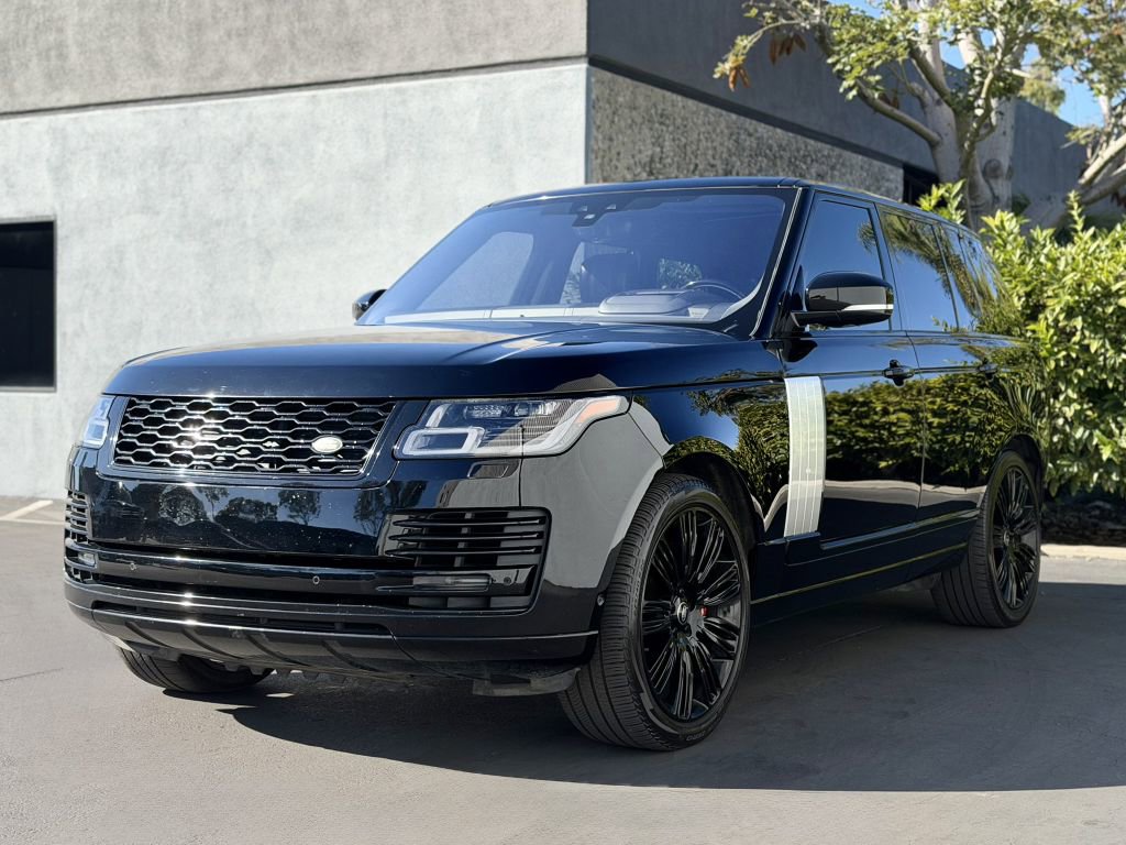 Used 2019 Land Rover Range Rover Supercharged image 2