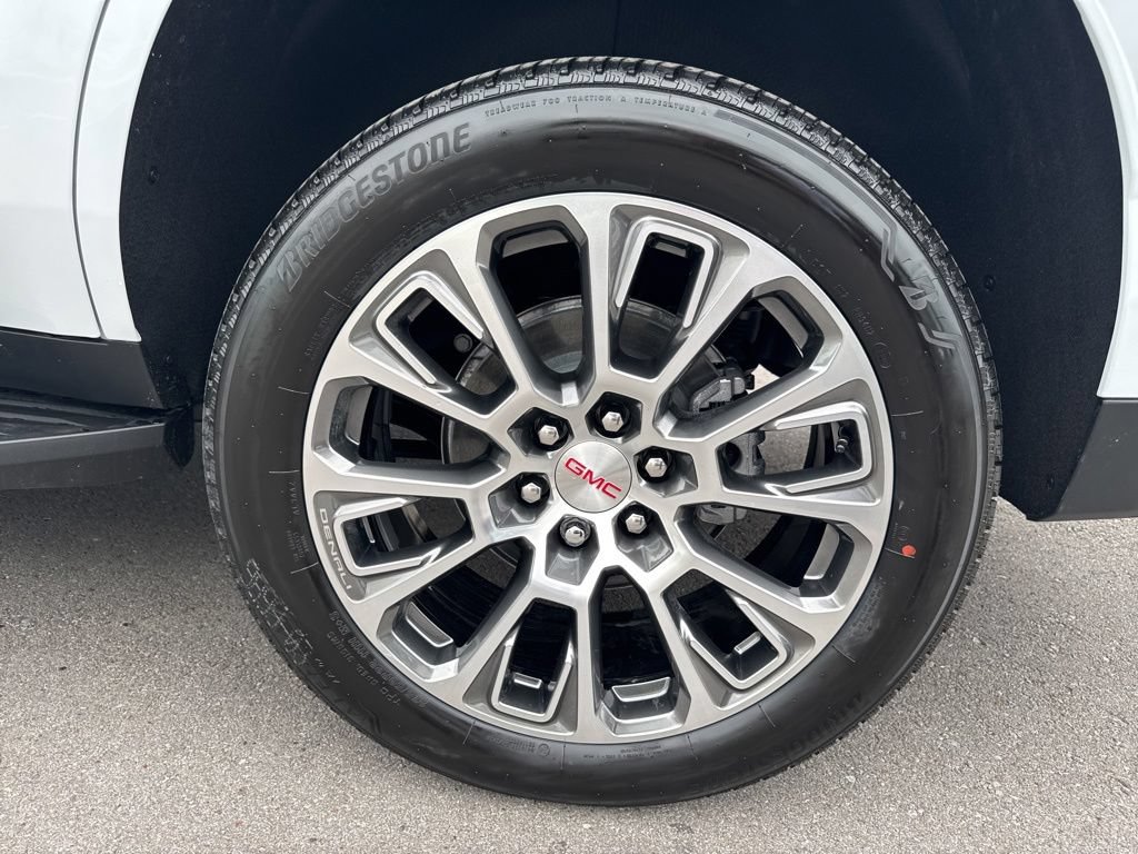 New 2026 GMC Yukon Denali AWD/4WD image 39