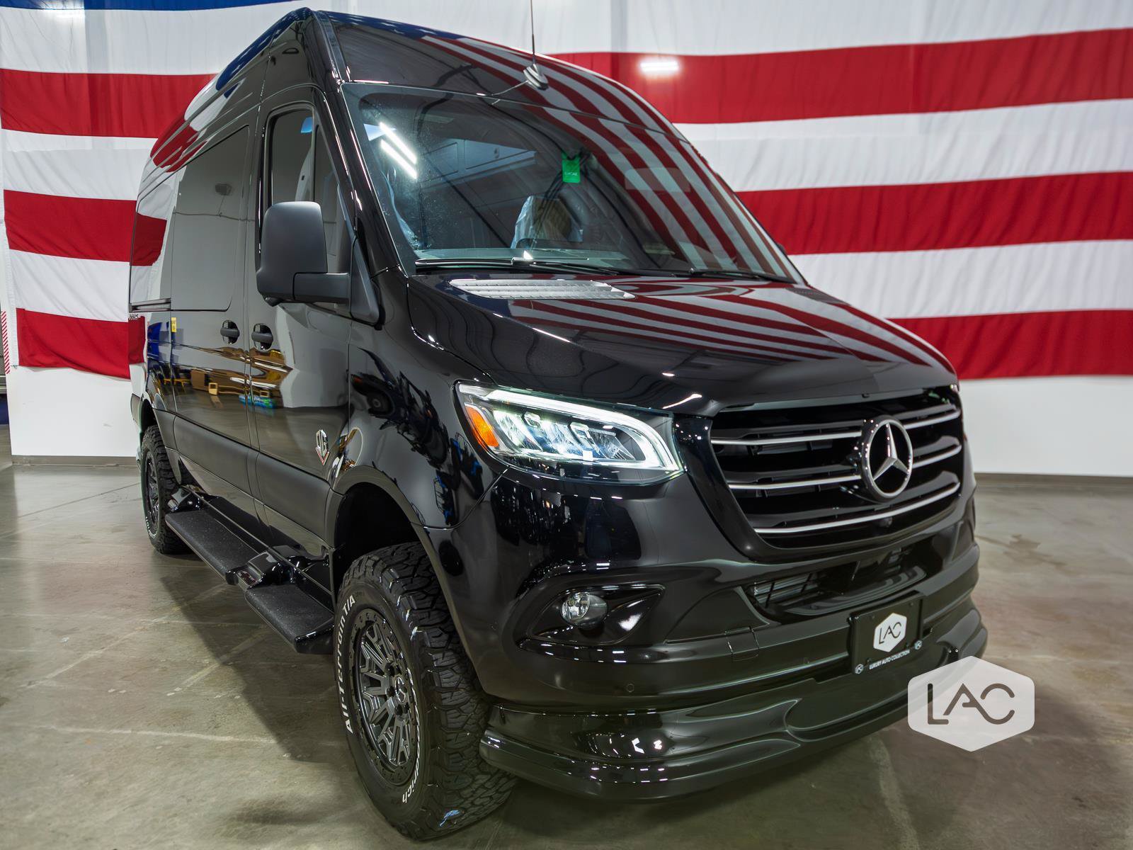 Used 2025 Mercedes-Benz Sprinter 2500 image 24