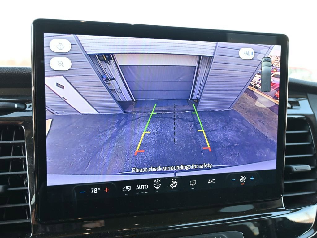 Used 2024 Ford Transit 350 XLT image 35