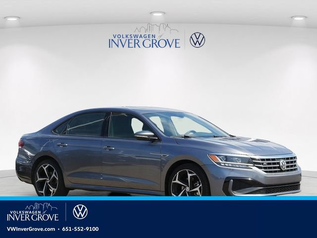 Used 2021 Volkswagen Passat 2.0T R-Line FWD image 1