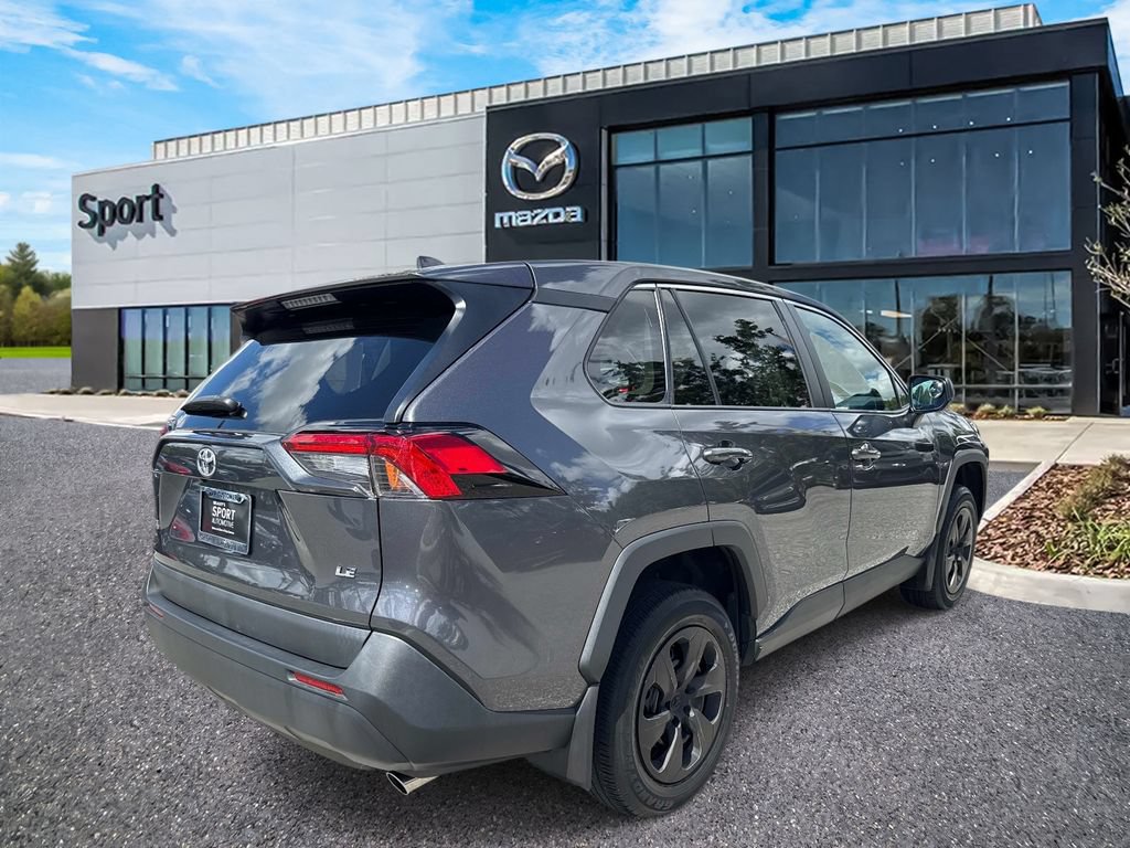 Used 2024 Toyota RAV4 LE FWD image 3
