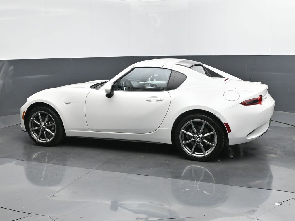 Used 2022 MAZDA MX-5 Miata RF Grand Touring image 3