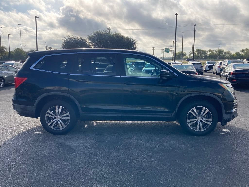 Used 2016 Honda Pilot EX image 4
