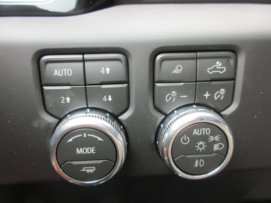 New 2026 GMC Sierra 2500 Denali Ultimate AWD/4WD image 17