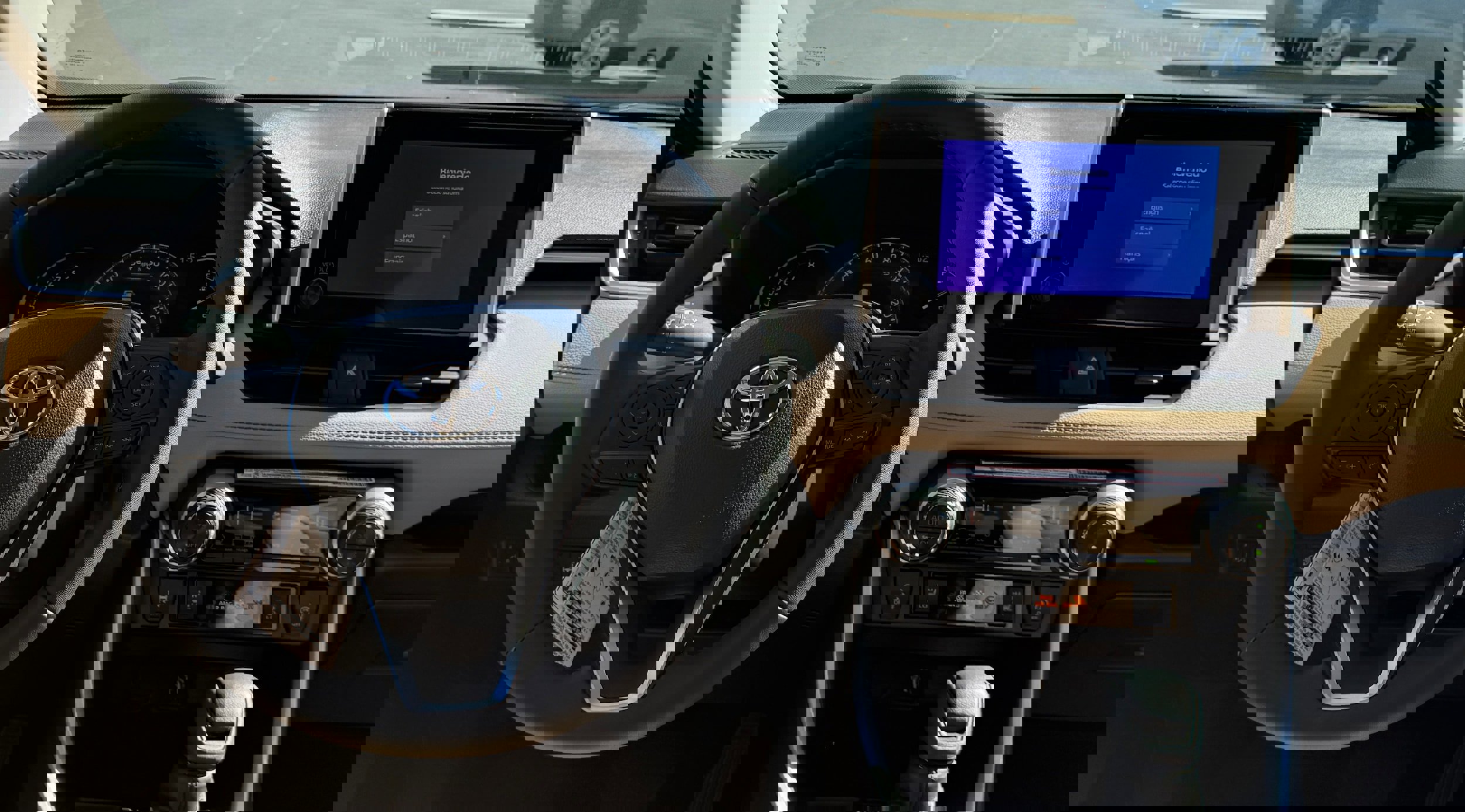 New 2025 Toyota RAV4 XLE image 12