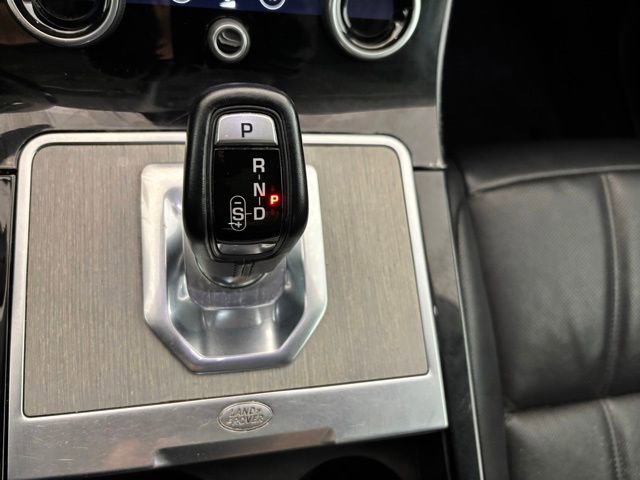 Used 2020 Land Rover Range Rover Evoque SE AWD/4WD image 19