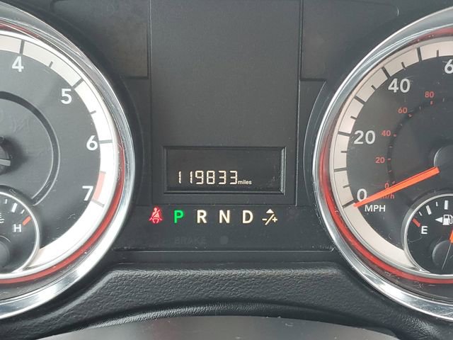 Used 2016 Dodge Grand Caravan SXT image 24