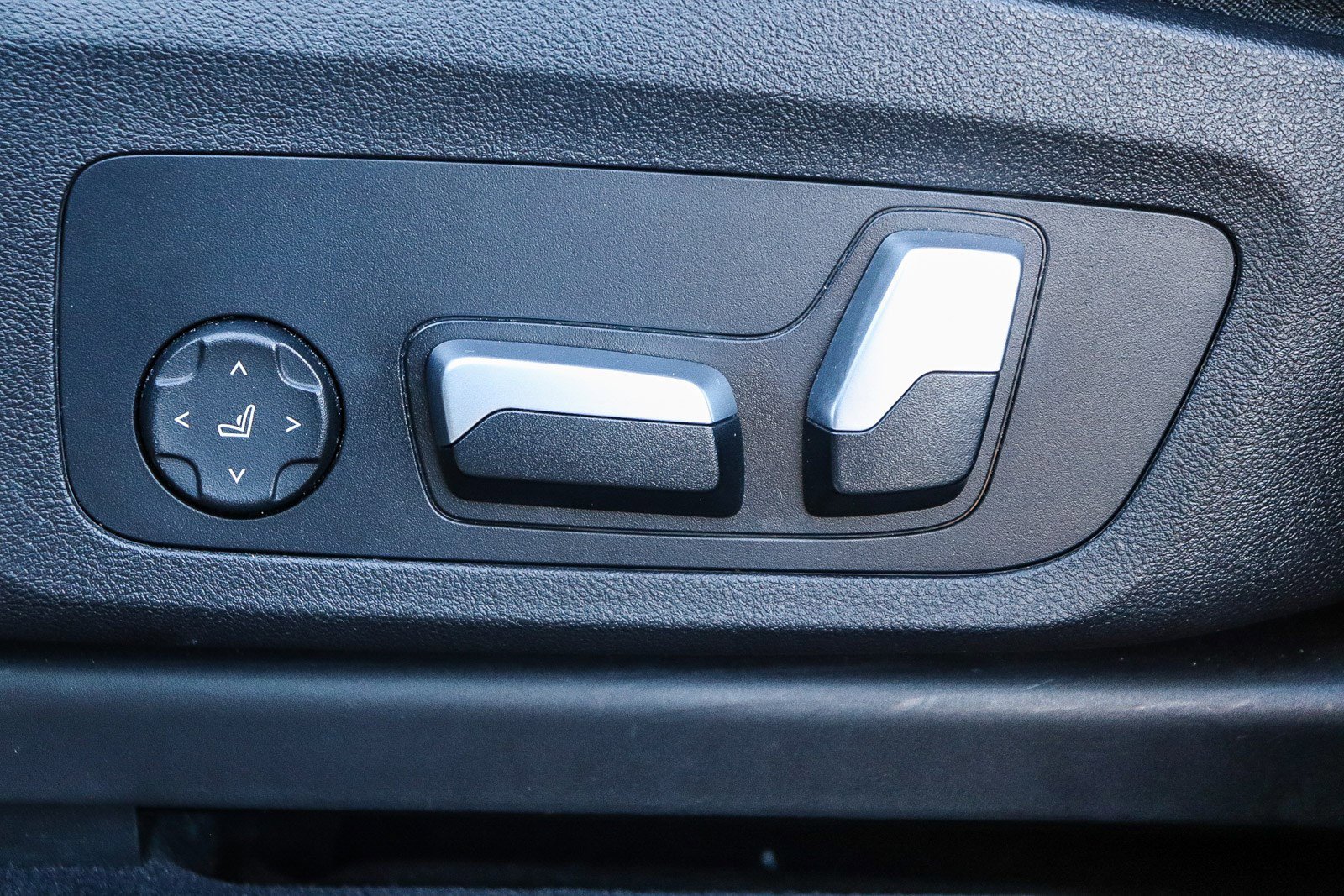 Used 2022 BMW X3 sDrive30i w/ Convenience Package image 28