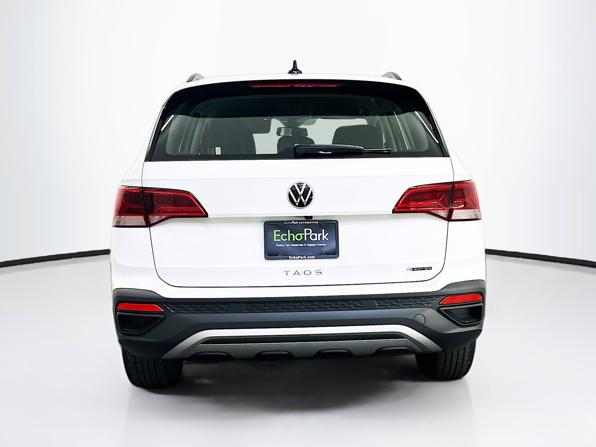 Used 2024 Volkswagen Taos S image 7