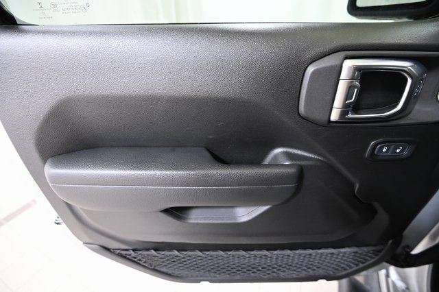 Used 2023 Jeep Wrangler Freedom Edition image 21