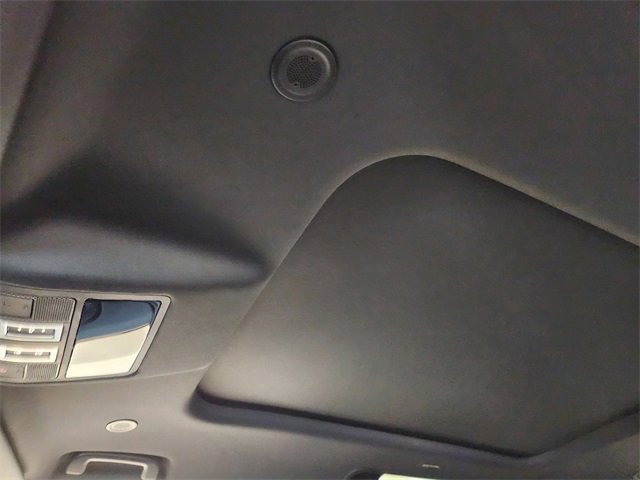 Used 2023 Land Rover Defender 90 Carpathian Edition image 24