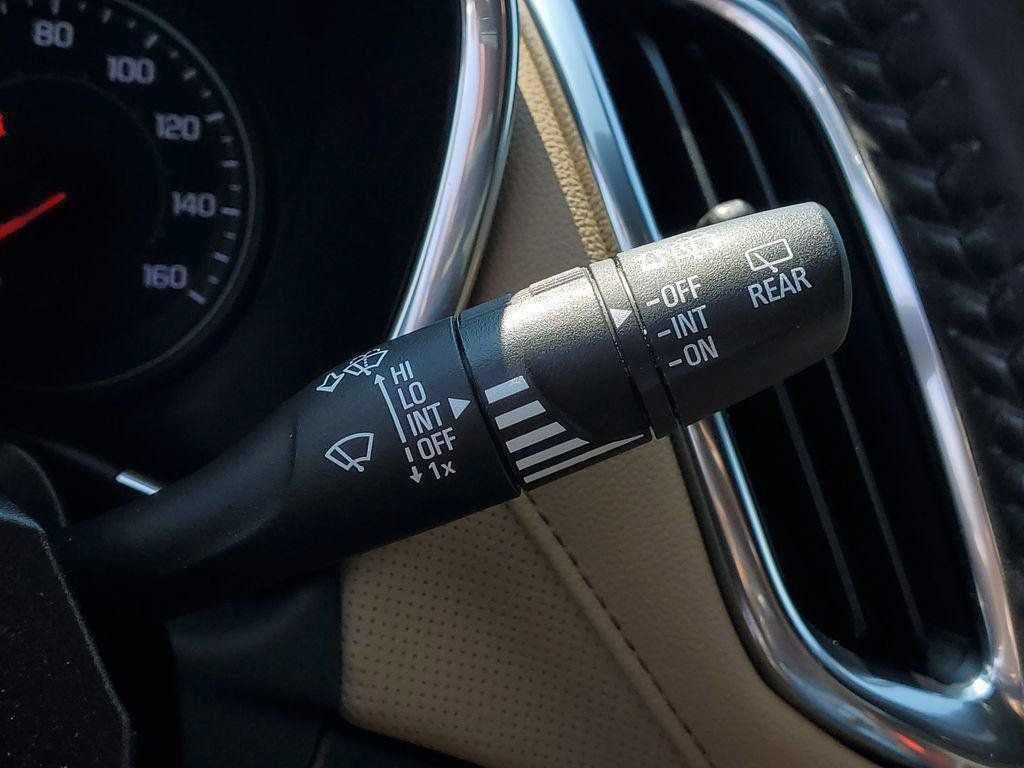 Certified 2022 Chevrolet Equinox Premier FWD image 13