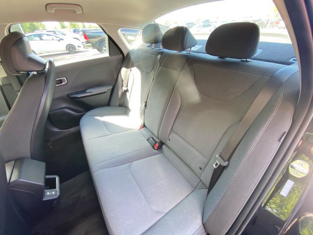 Used 2025 Kia K4 FWD image 23