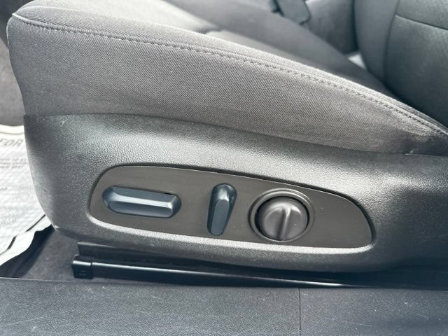 Used 2023 Chevrolet Malibu LT FWD image 13