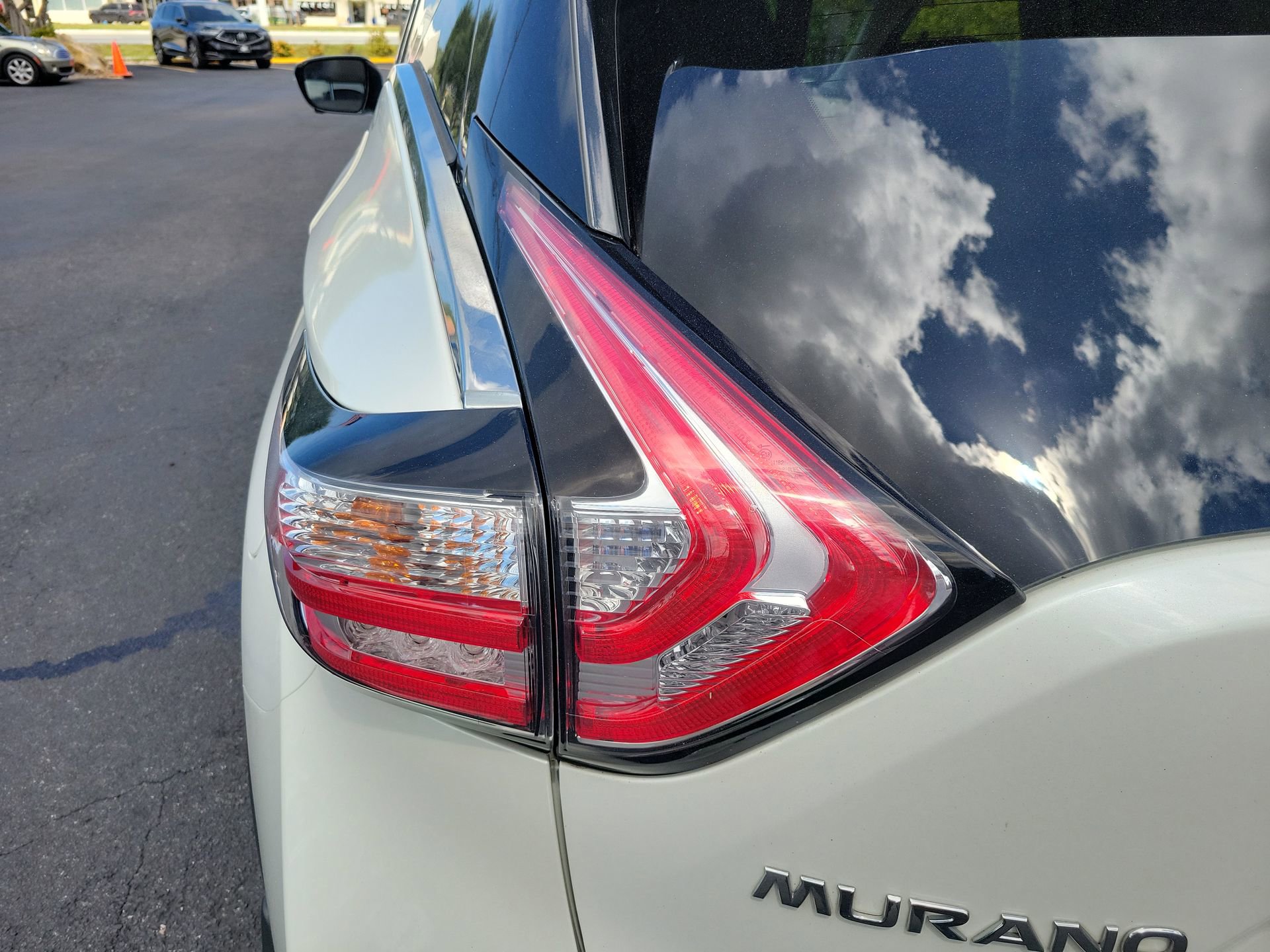 Used 2015 Nissan Murano Platinum w/ Platinum Technology Package FWD image 11