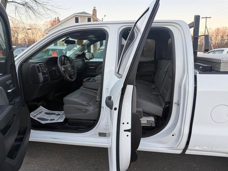 Used 2015 Chevrolet Silverado 1500 W/T w/ Trailering Package image 12