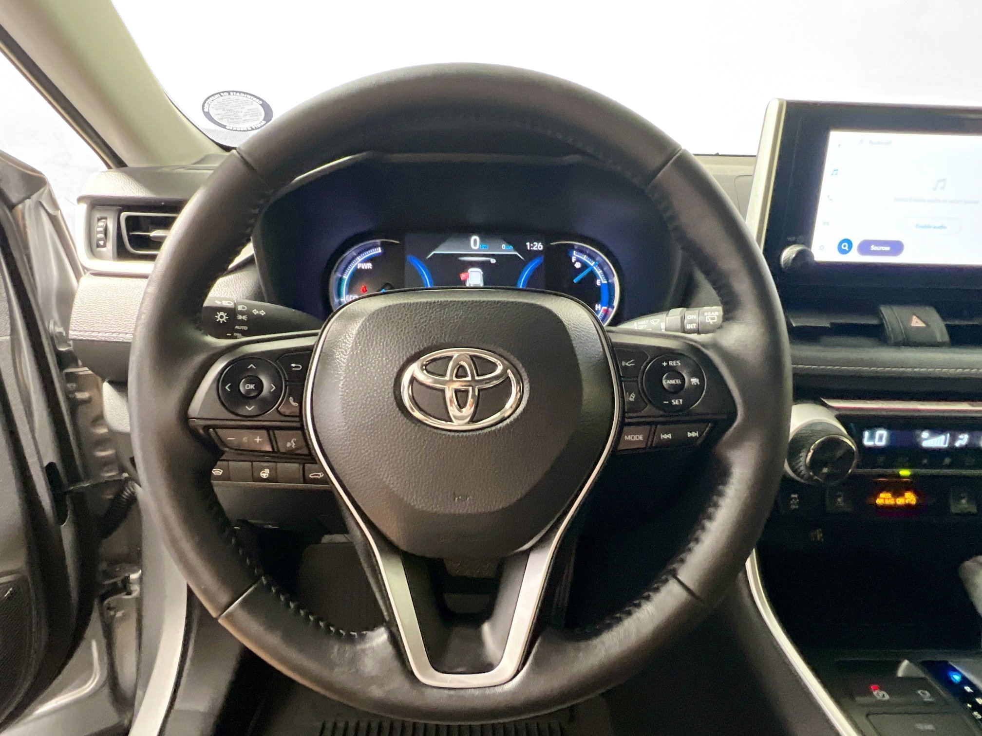 Used 2025 Toyota RAV4 XLE w/ Convenience Package AWD/4WD image 17
