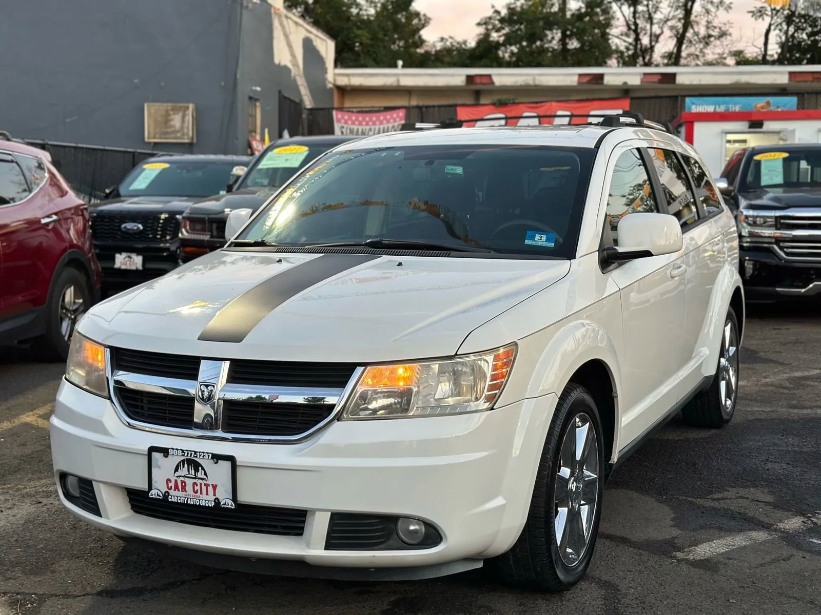 Used 2010 Dodge Journey SXT w/ Flexible Seating Group