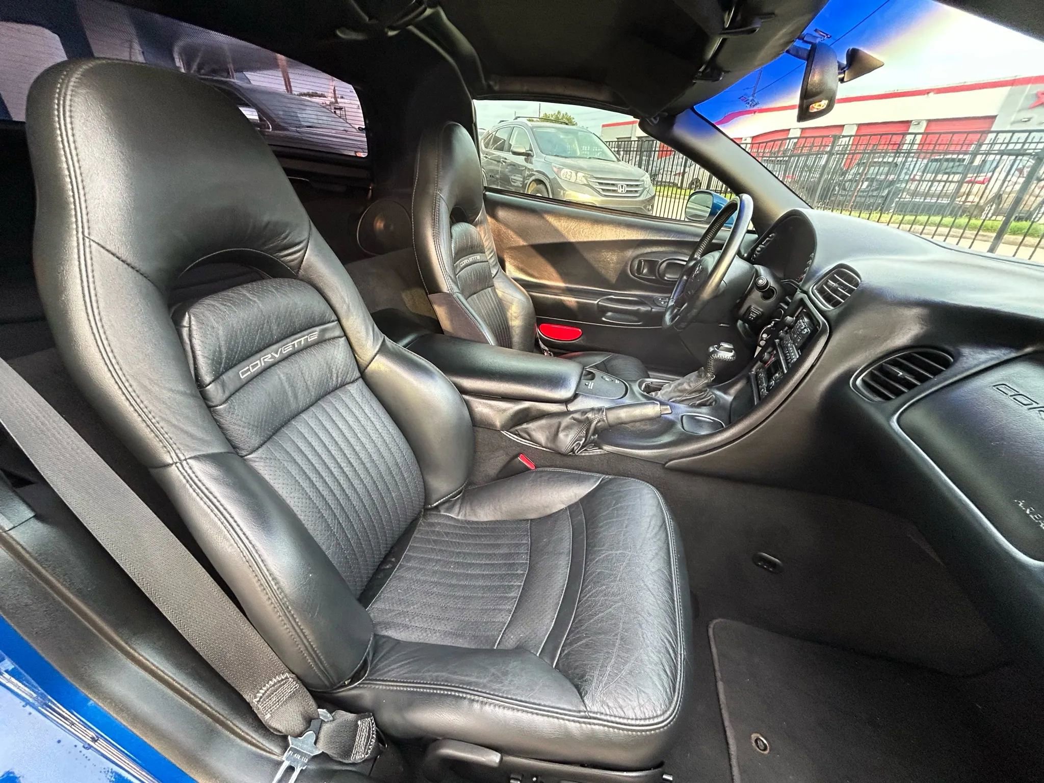 Used 2002 Chevrolet Corvette Coupe w/ Preferred Equipment Group2 image 20