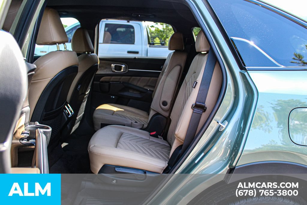 Used 2026 Kia Sorento SX Prestige w/ Olive Brown Leather Package AWD/4WD image 17