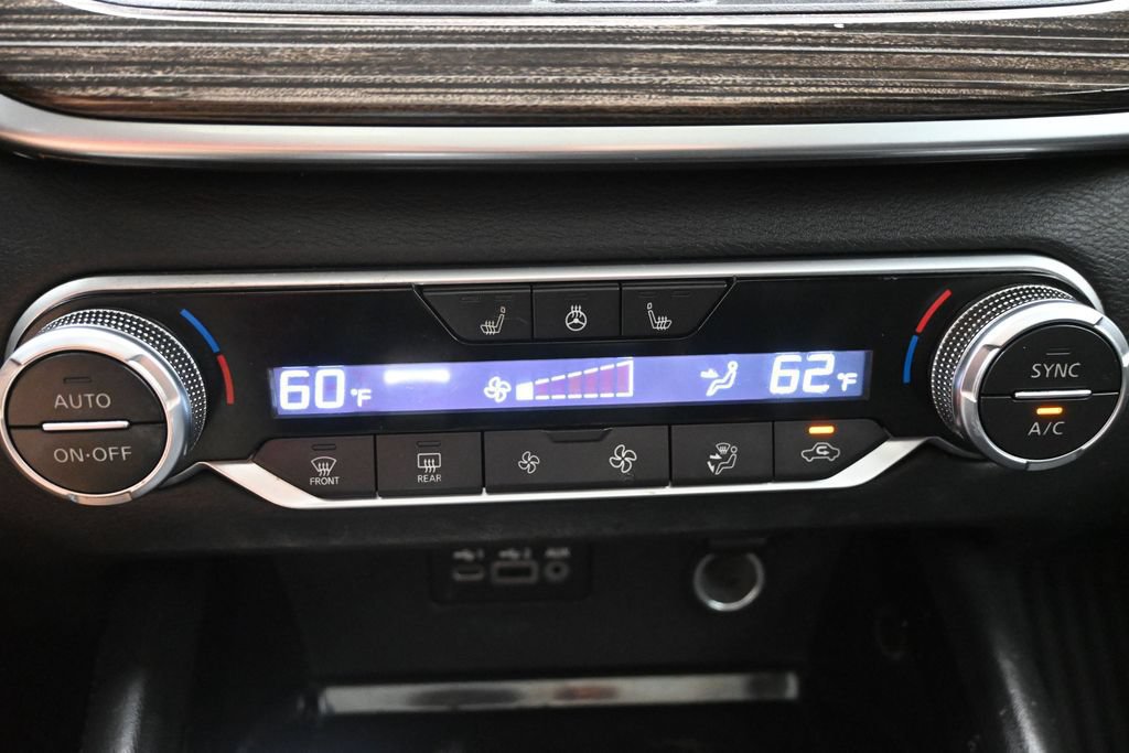 Used 2020 Nissan Altima 2.5 SL FWD image 14