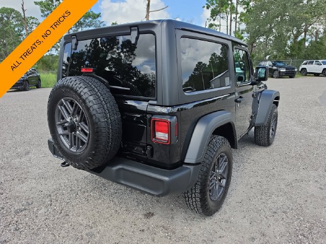 Certified 2025 Jeep Wrangler Sport AWD/4WD image 4