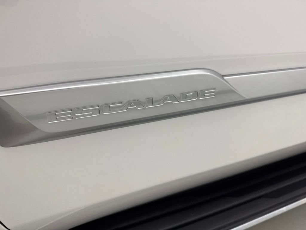 Used 2020 Cadillac Escalade ESV 4WD image 13