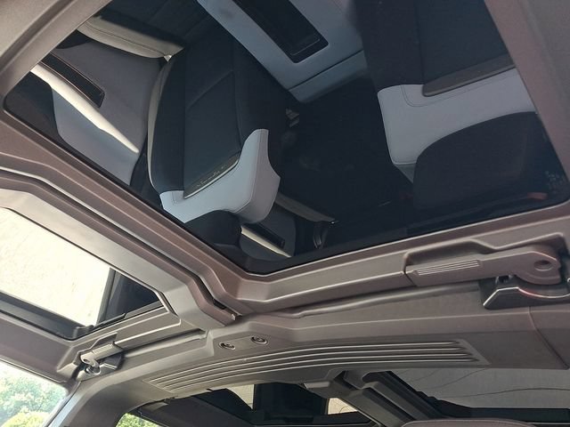 Used 2025 GMC Hummer EV 3X AWD/4WD image 19
