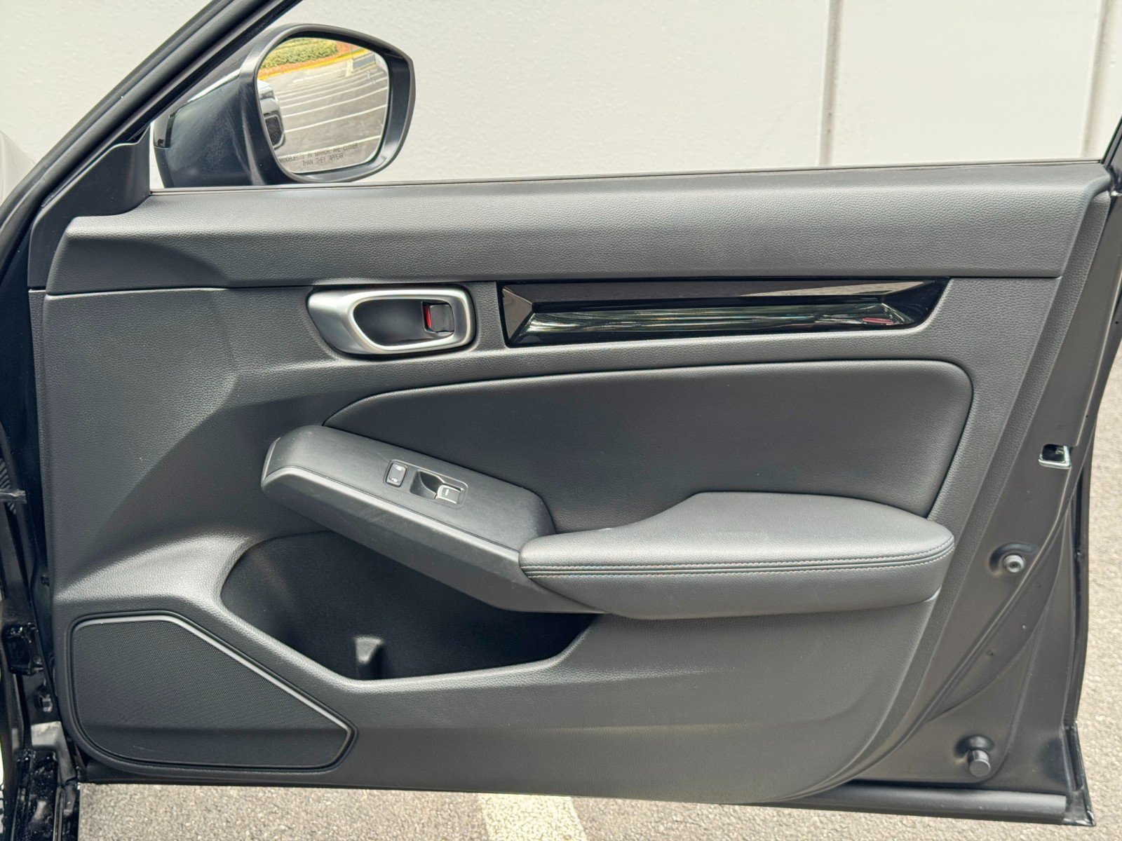 Used 2024 Honda Civic EX-L image 38