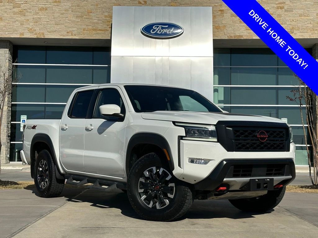 Used 2023 Nissan Frontier PRO-4X w/ Technology Package image 1